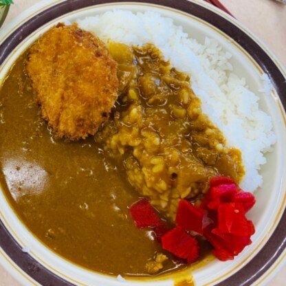 コロッケとカレー合いますね！美味しかったです^_^